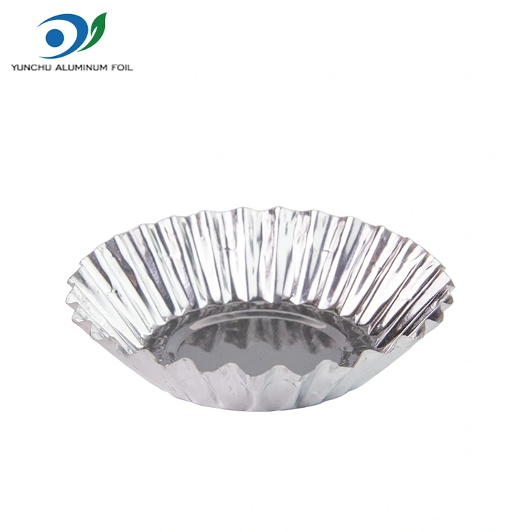 تارت البيض، الخبز المحمص، حاوية طعام من رقائق الألومنيوم الفضية